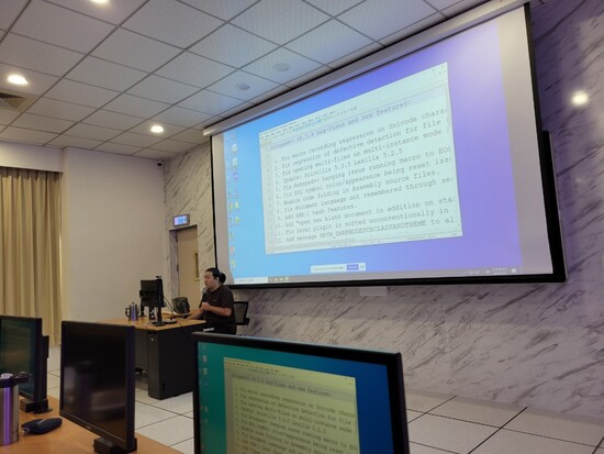 孫鳴遠老師講解網頁原始碼撰寫-基礎課程(Open new window/jpg file)Image